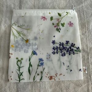 DM Drogerie Markt Storage Pouch